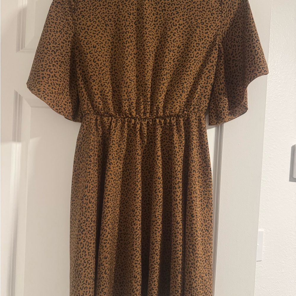 SHEIN Brown Leopard Print Midi Dress